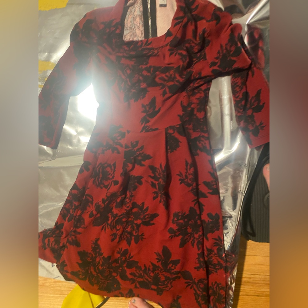 Lilac Clothing Red and Black Long Sleeve Dress